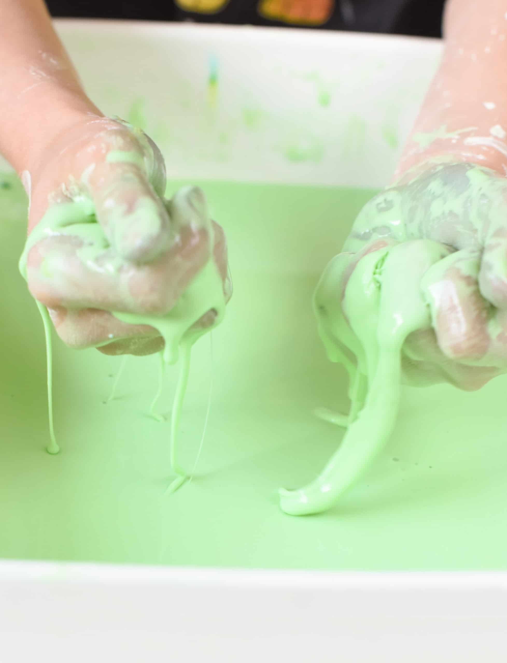 How To Make Oobleck Without Cornstarch Or Glue